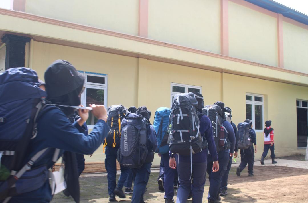 Pendidikan Lapangan